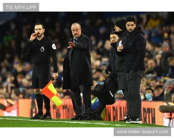 巴列卡诺主场迁址风波:5335人上座率创纪录背后的球迷抗议与管理危机