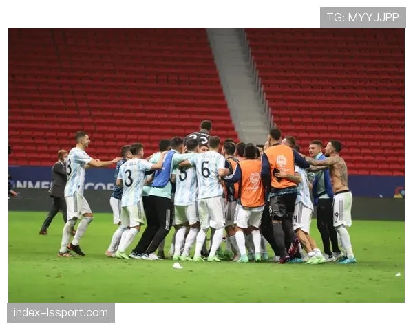 阿拉巴vs奥萨苏纳全场数据:抢断3解围3封堵2射门2黄牌1 阿拉巴vs奥萨苏纳全场数据:抢断3解围3封堵2射门2黄牌1