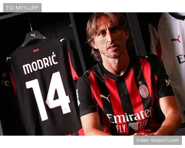 评论:莫德里奇的角色转变,已成为皇马控制比赛节奏的关键棋子