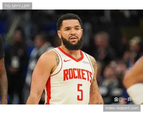 从G联赛到救火英雄：爵士队第三控卫在收官阶段的三场爆发