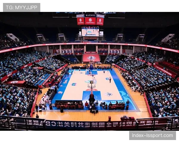 季后赛场馆准备就绪，新增球迷互动体验区