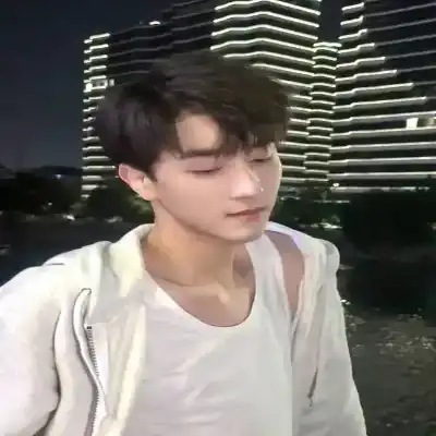 胡霏星